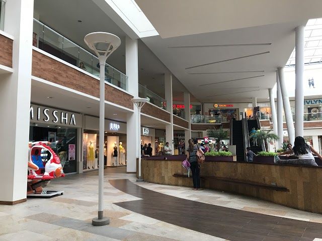 Centro Comercial Patio Claveria